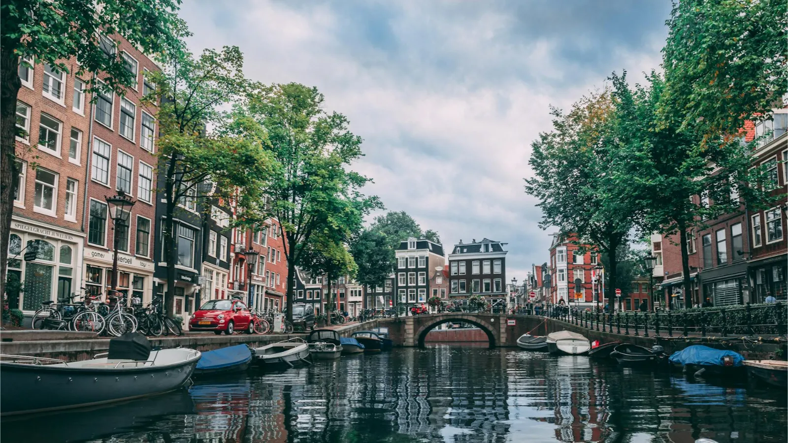 Lease Netherlands IPv4 & IPv6 IP Addresses with Atal Networks | Reliable, Fast & Fully Compliant in Amsterdam